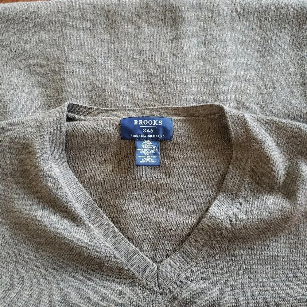 Brooks Brothers 346 Men's V-Neck Knit 100% Merino Wool Sweater Brown Size XXL - Picture 5 of 7
